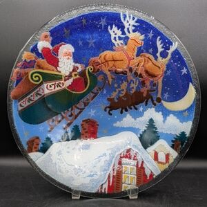 Peggy Karr Round Bowl Fused Glass Christmas Night Santa Sleigh Reindeer  13.25”
